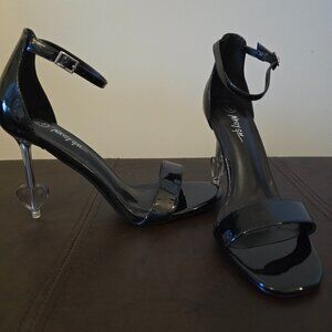 Nasty Girl Heart Heel